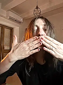 DaisyDea live sex cam