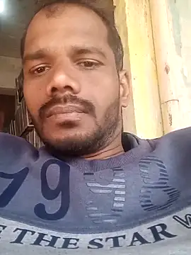 Daddyishere_19's cam snapshot