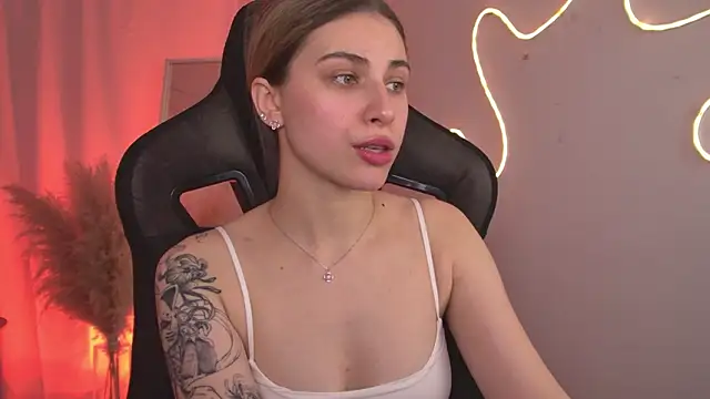 EllieCutes's cam snapshot