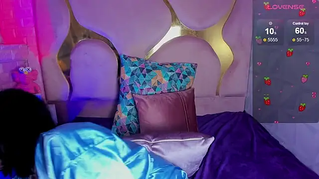 NaniiSisy's cam snapshot