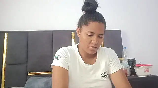 aleixane live sex cam