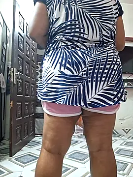 SIMIHOT's cam snapshot