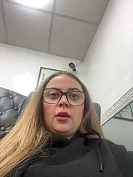 SexySashaxox live sex cam