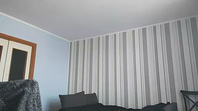 EdithManning's cam snapshot