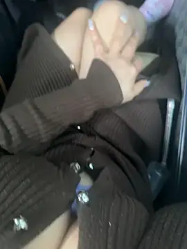 May-Squirt live sex cam