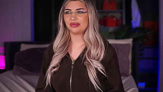 Monique_Celeste's cam snapshot