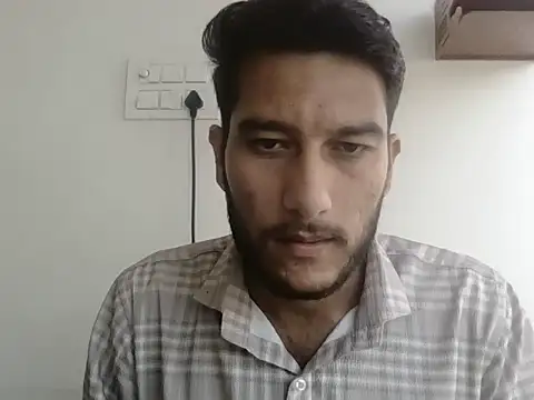 priya8300 live sex cam