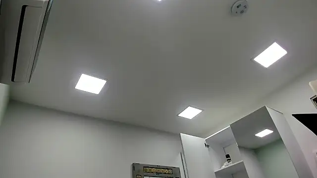 Mr_Strike live sex cam