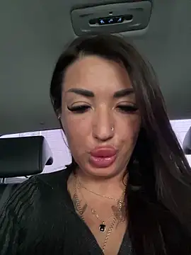 RuslanaXX live sex cam