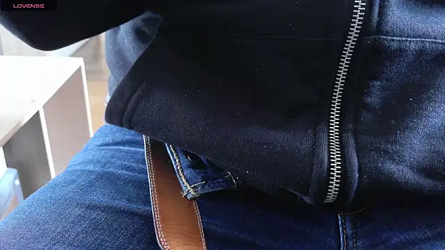 IndienTiger live sex cam