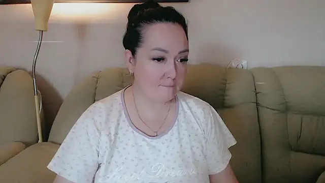 infinity_loveliness live sex cam