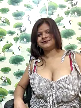 Attractive_Queen_'s cam snapshot