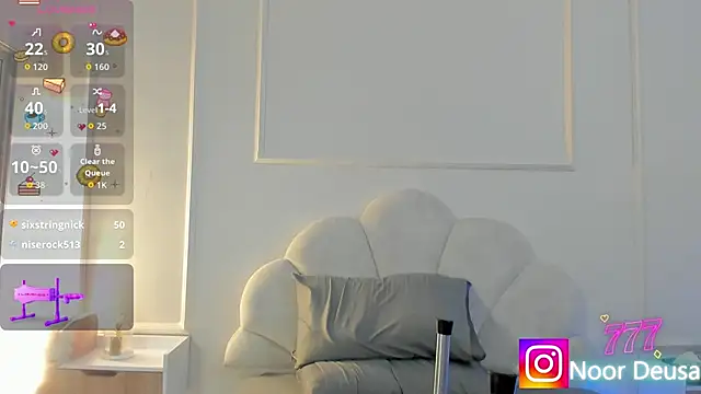 Candaceoweens's cam snapshot