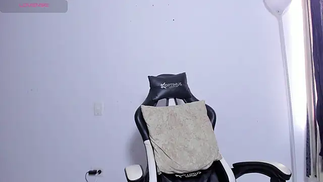 Iamdylan777 live sex cam