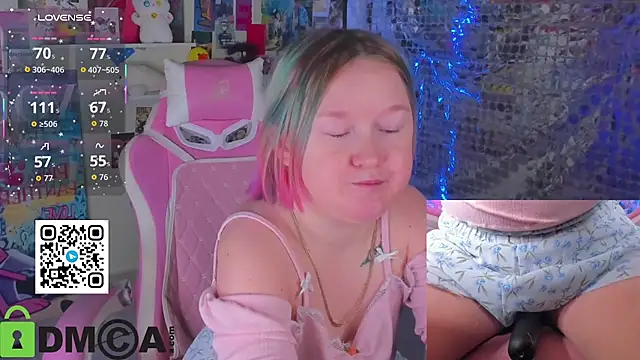 Sara_Robinson's cam snapshot