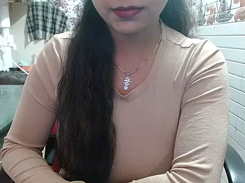 LovingPihu's cam snapshot