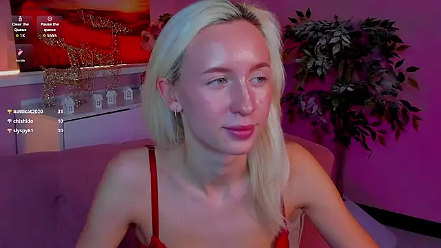 cute_luucy's cam snapshot