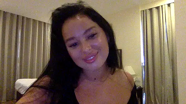 Fayronna's cam snapshot