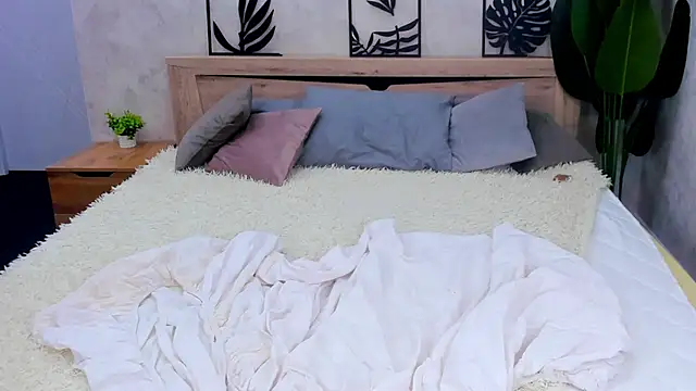 Linda_Jonys's cam snapshot