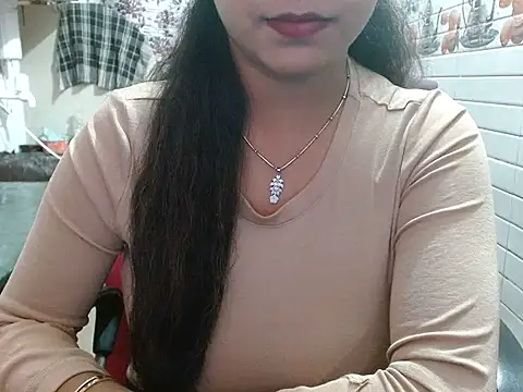 LovingPihu's cam snapshot