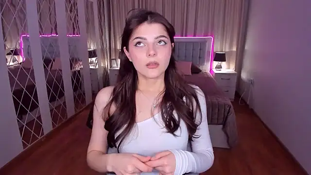 StellaBest's cam snapshot