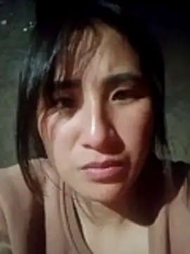 Emily-yy live sex cam