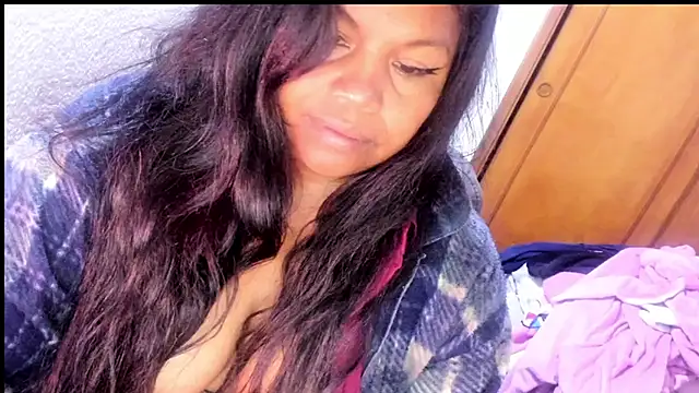 ebonycamelia's cam snapshot