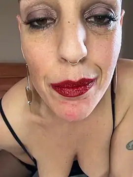 emprexkala's cam snapshot