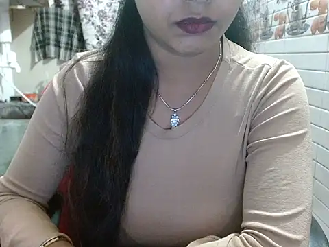 LovingPihu's cam snapshot