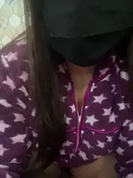 desi_maira live sex cam