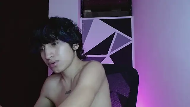 littlextreme live sex cam
