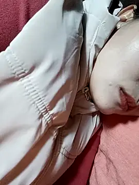 yoyo-mi live sex cam