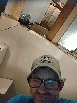 ROBERT0516 live sex cam