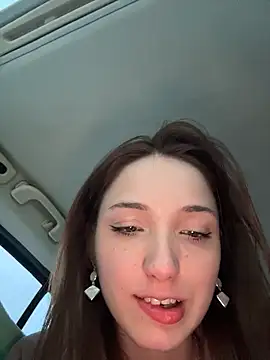 DollyTall live sex cam