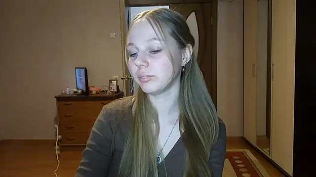 LonaLaban's cam snapshot