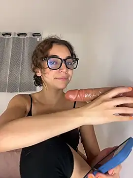 uniquerossie live sex cam