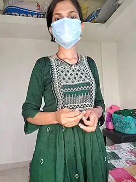 Shivani2002 live sex cam