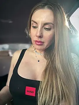 MilfNextDoor20 live sex cam