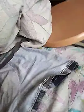 Grig1982 live sex cam