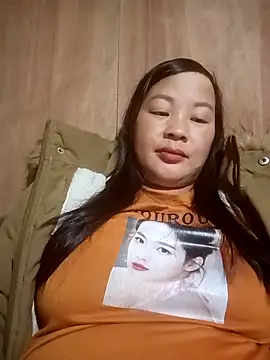 MinaYangon502's cam snapshot