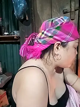 sary-hot2x's cam snapshot