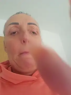 theblondecocklover live sex cam