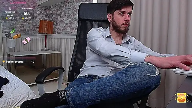 JonahShaw live sex cam