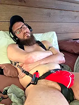 Icebearsticlese's cam snapshot