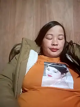 MinaYangon502's cam snapshot