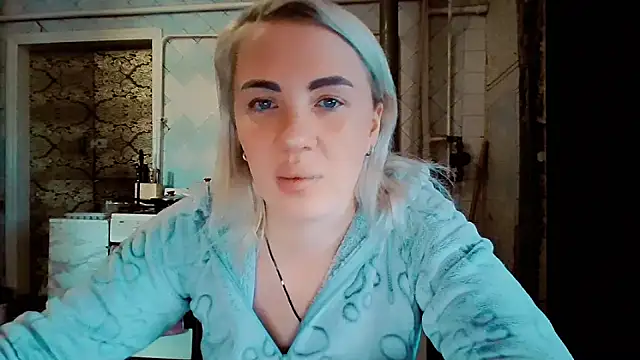 EmmaCat_'s cam snapshot