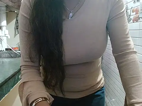 LovingPihu's cam snapshot