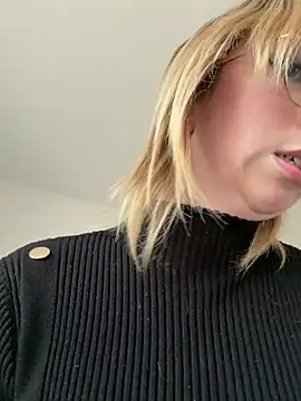 Giuliana_baby's cam snapshot