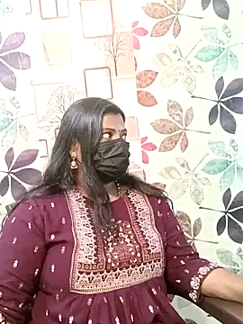 TAMIL-MILF- live sex cam
