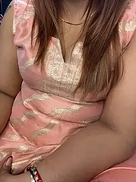 roasted_peanut live sex cam